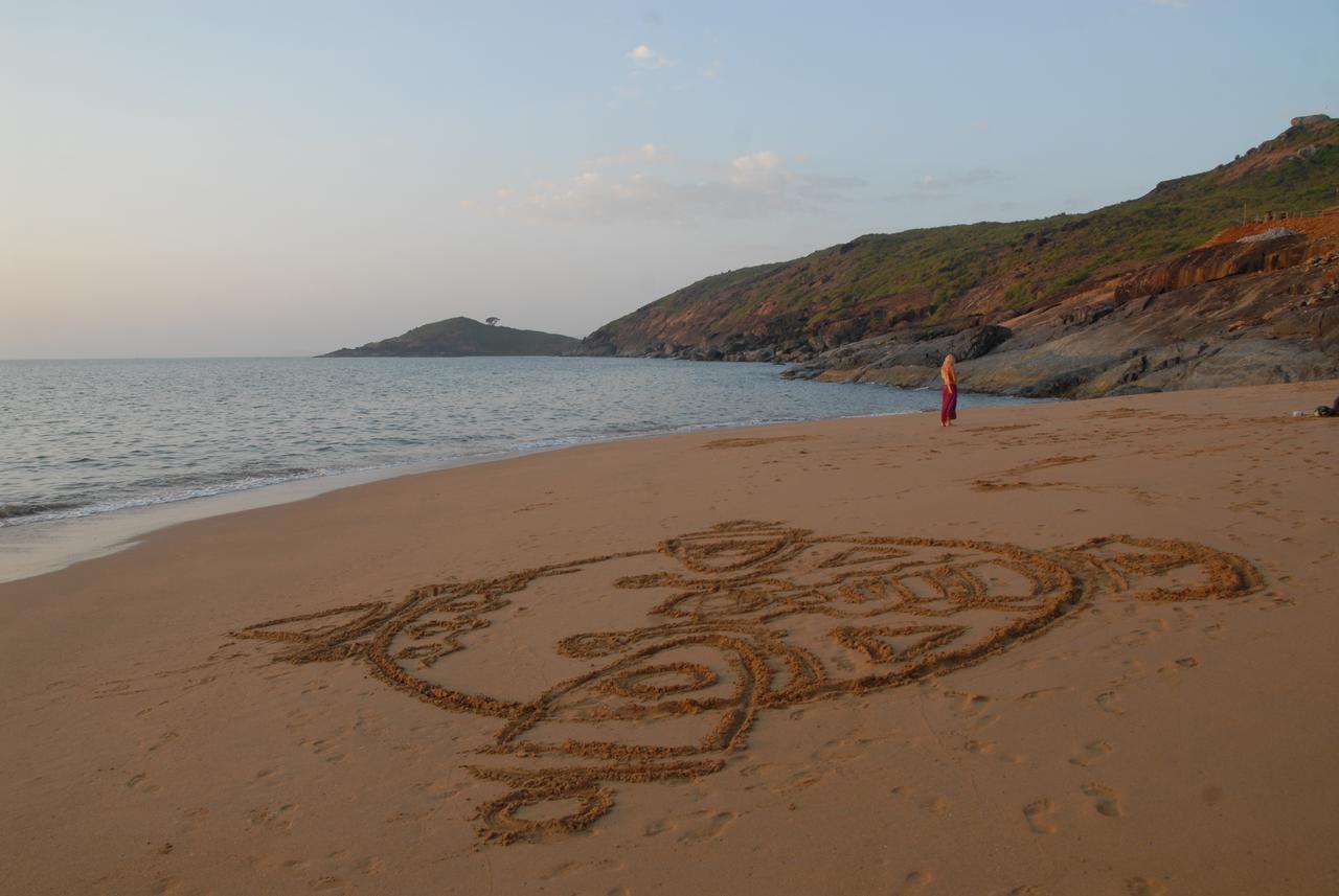 Honey Beach Cottages Gokarna  Exteriör bild
